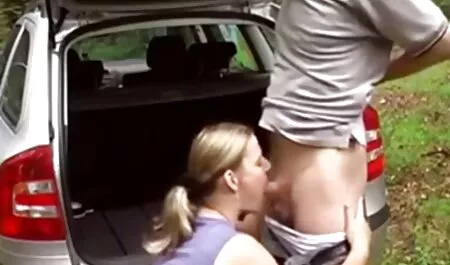 Các người đàn ông cảm thấy khó chịu khi ông tìm thấy cháu trai của xxx sex nhat ban ông trêu chọc vợ mình.