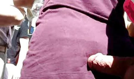 Cô đâm cô to mà nhạt trên bãi biển, và đi vào một ngày xxx nhật bản với cô ấy cung cấp