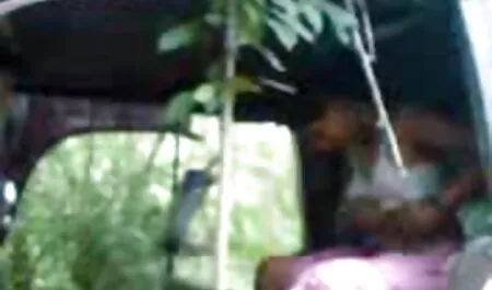 Tại thời điểm này của một bước đi sex game show nhật bản trong rừng, một người đàn ông gặp một người lạ ở vị trí của phi lý với âm đạo mở