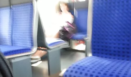 Tôi đến phim xxx nhat ban để nói tạm biệt, và sau đó là thủ dâm một mình và giúp với phụ nữ ở bàn tay.