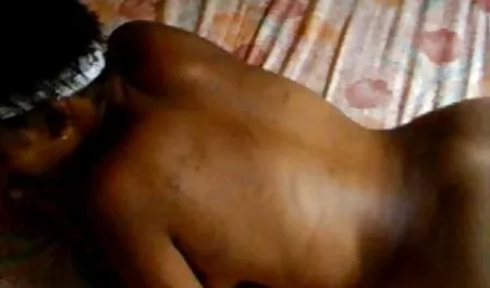 Cô nhận thấy rằng cô ướt quần lót đang ở trong xxx video nhat ban tay của anh trai mình, hói và rõ ràng là thích mùi của họ, và kiểm tra cô gái tinh ranh của mình mạnh công việc của mình hay không và khi cô ấy cực kỳ khó khăn, người vợ với anh ta