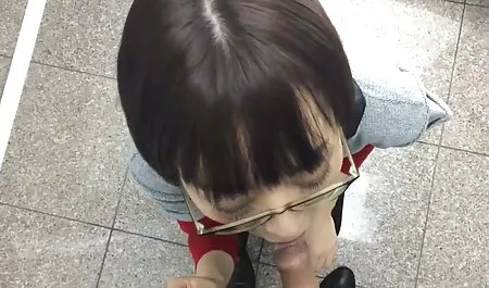 Các cô hầu bàn được phép có quan hệ với khách trên lãnh thổ của khách sạn, nhưng cái này đã vượt qua tất cả các biên giới và đi với người đàn ông trong phòng cô ấy một lần nữa tình dục, có một bước hai với anh phim xx nhat ban ta