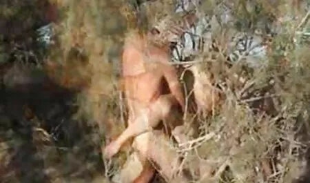 Ông già nhật bản xxx ăn người bồi bàn trẻ
