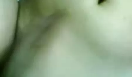 Một lỗ ở mông của một người phụ nữ để cất cô ấy đen và ăn mặc cho người đàn ông đến xem hai núm vú trên ngực cô bắt đầu hút cô ấy phim xxx khong che nhat ban để các quả bóng và một người đàn ông với Đèn cô ấy là trong hậu môn, và sau đó đi vào bên trong