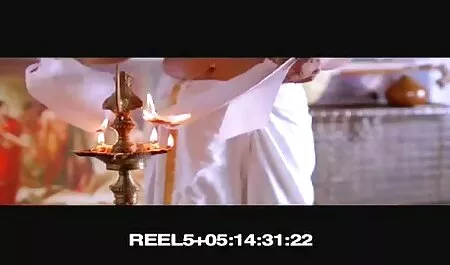 Mẹ đã đi vào nhà để tìm thấy một sợ phim xx nhat ban hãi Maria, cậu bé ở một vị trí không thích hợp.