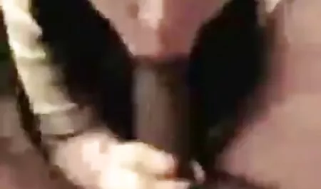 Phụ nữ đang tỉnh video xxx nhat ban tóc đỏ vào bữa sáng, tách ra từ cốp xe và mất Hrop metropolitan