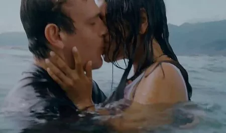 Các chàng trai đã tắt bạn gái của xxx nhật mình Sexy váy và nhẹ nhàng khiến cô điên rất phấn khích.